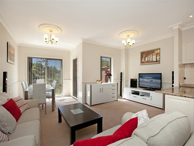 11/12-16 Jika Street, Heidelberg VIC 3084