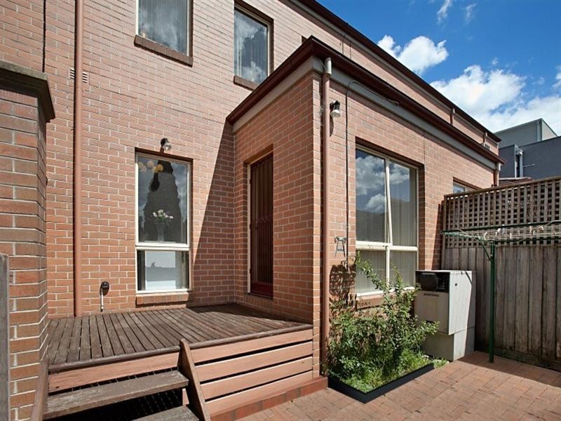 11/12-16 Jika Street, Heidelberg VIC 3084
