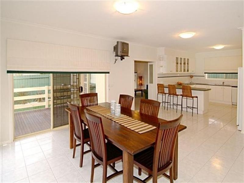 25 Castlereagh Place, Watsonia VIC 3087