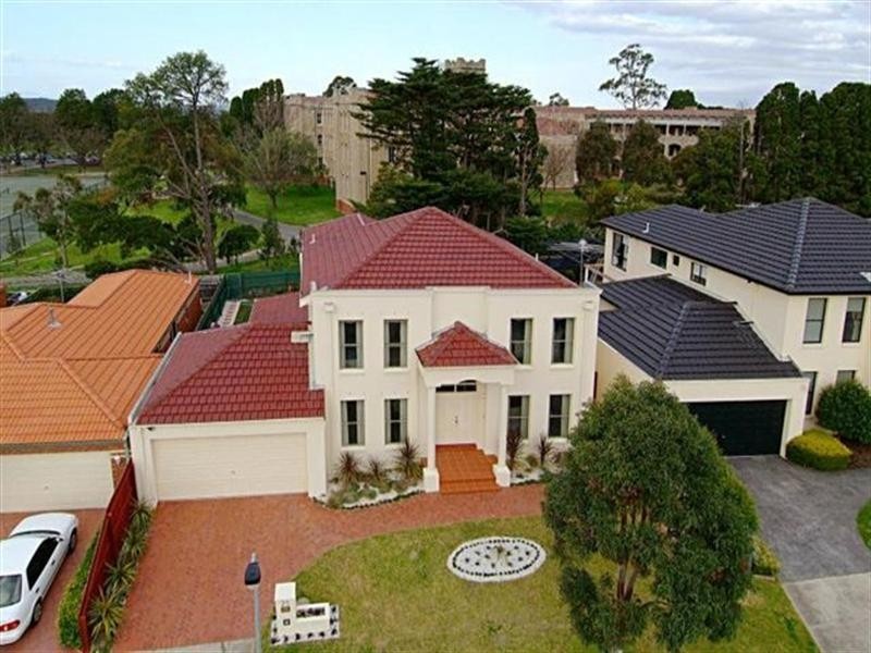 25 Castlereagh Place, Watsonia VIC 3087