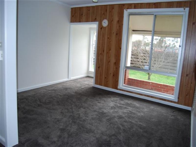 207 Oriel Road, Heidelberg West VIC 3081