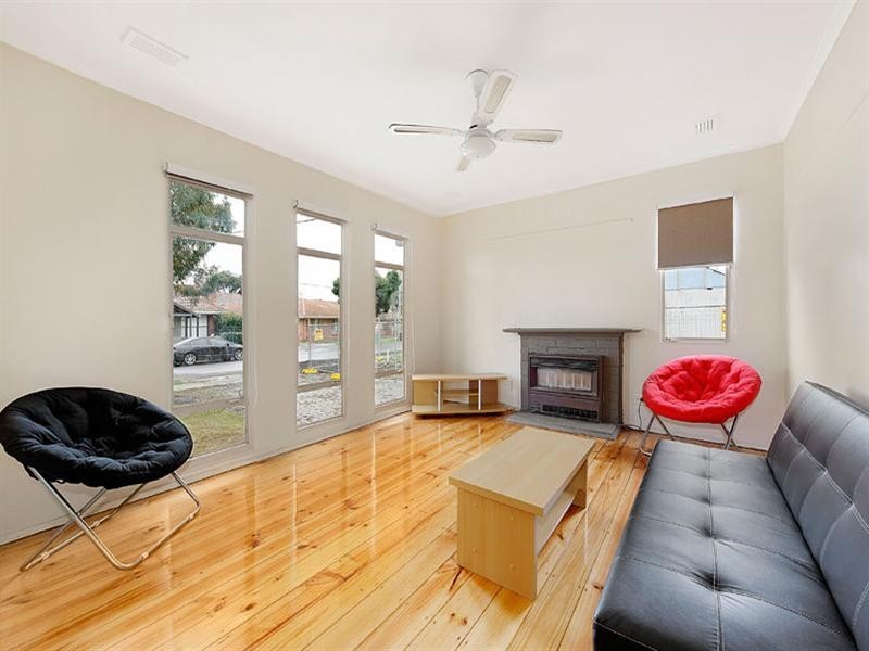 54 Alamein Road, Heidelberg West VIC 3081