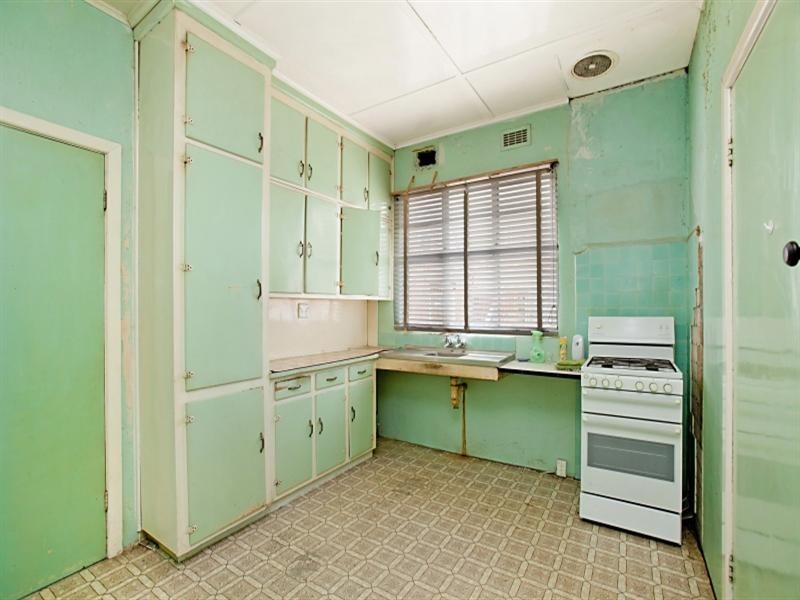 10 Bardia Street, Heidelberg West VIC 3081