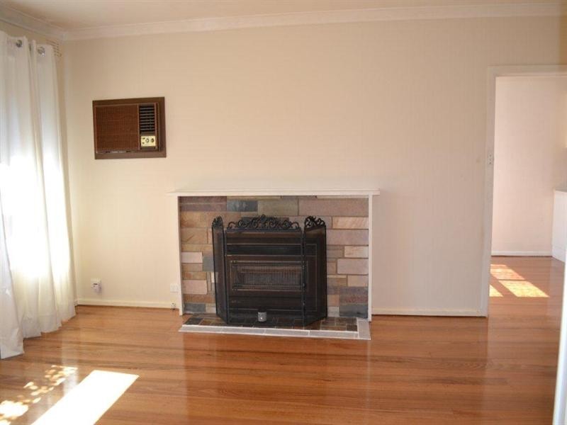 37 Yerrawa Drive, Watsonia VIC 3087