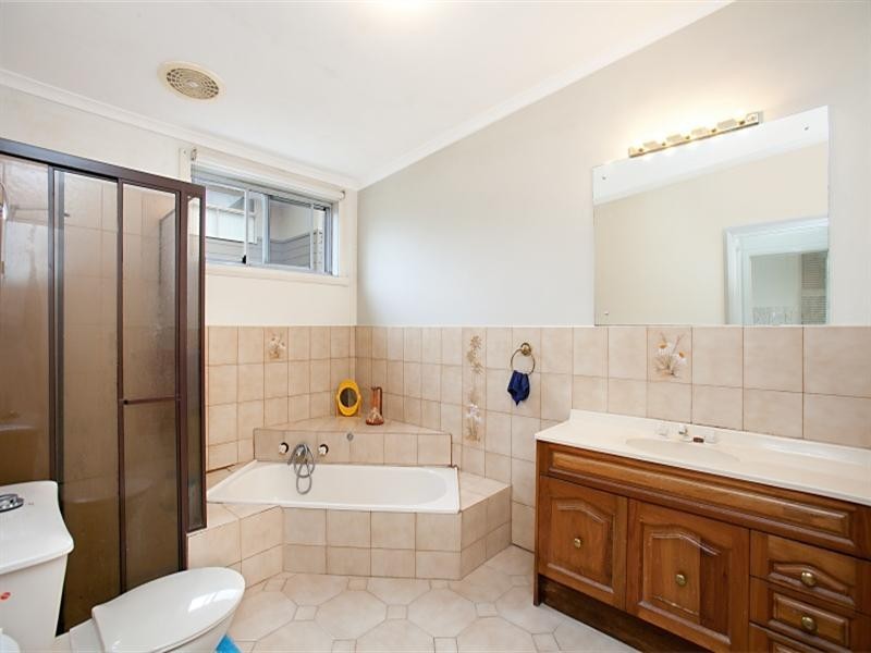 36 Ford Street, Ivanhoe VIC 3079