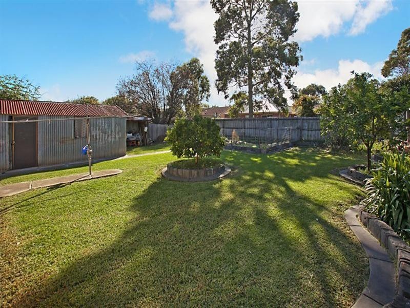 24 Catalina Street, Heidelberg West VIC 3081