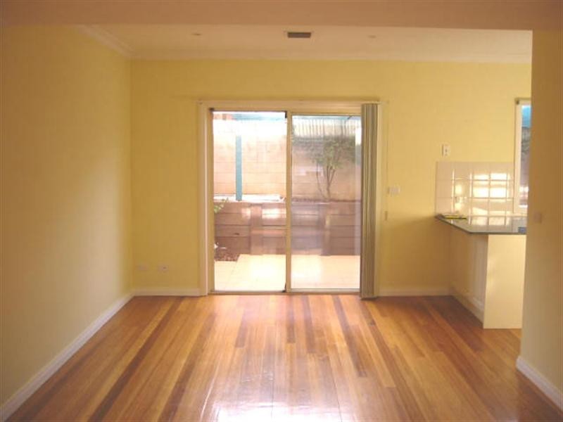 2/44 Banksia Street, Heidelberg VIC 3084