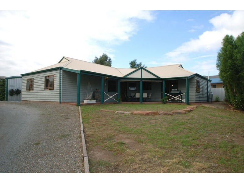 4 Skye Place, Sellicks Beach SA 5174