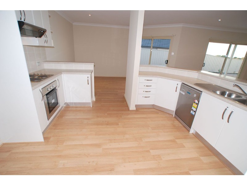 16 Seashore Avenue, Sellicks Beach SA 5174