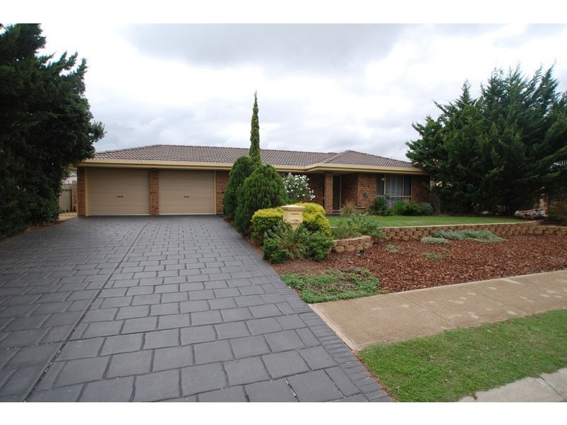 17 McKenzie Street, Aldinga Beach SA 5173