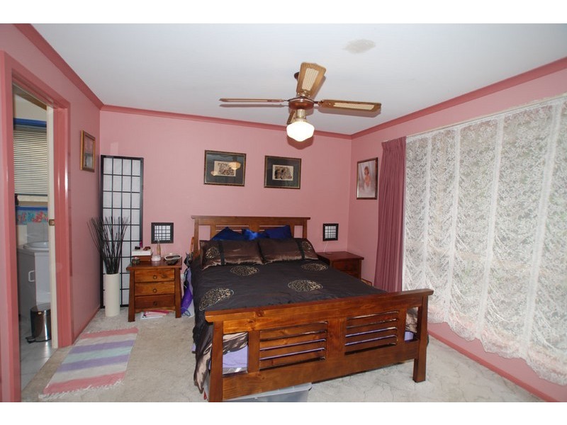 17 McKenzie Street, Aldinga Beach SA 5173