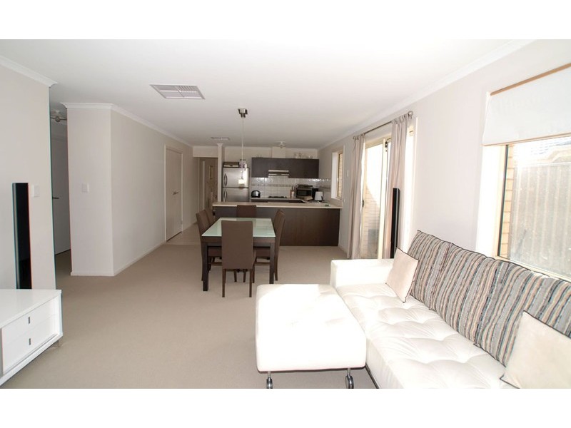 18 Blue Bay Avenue, Aldinga Beach SA 5173