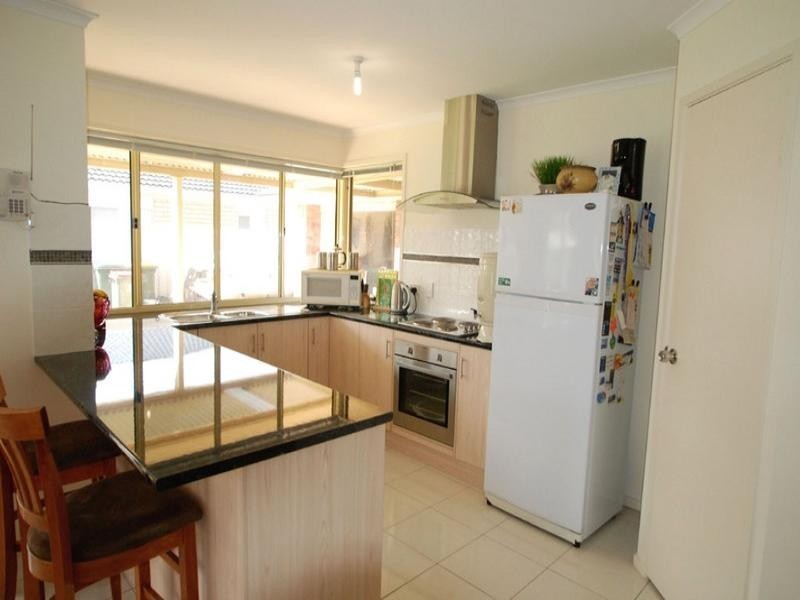 9 Cockle Avenue, Aldinga Beach SA 5173