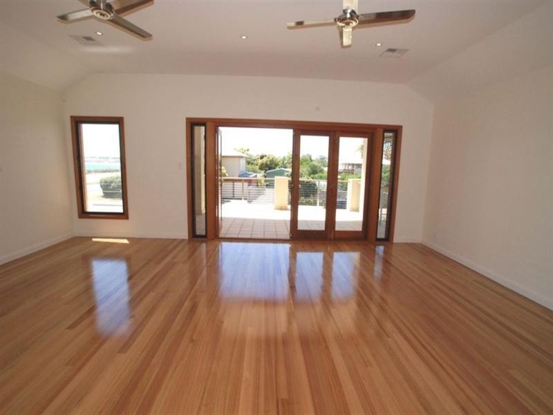 2A Hamilton Road, Aldinga Beach SA 5173