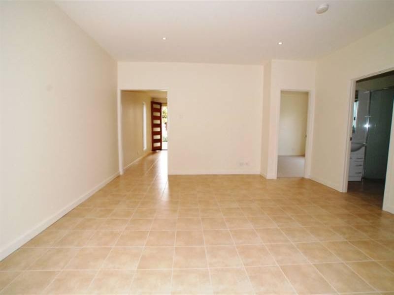 2A Hamilton Road, Aldinga Beach SA 5173