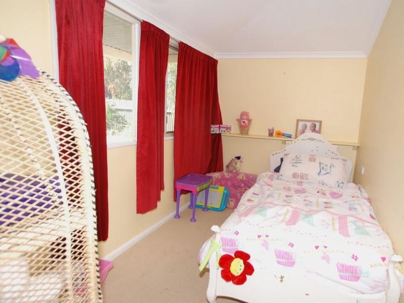 32 Whinnerah Avenue, Aldinga Beach SA 5173