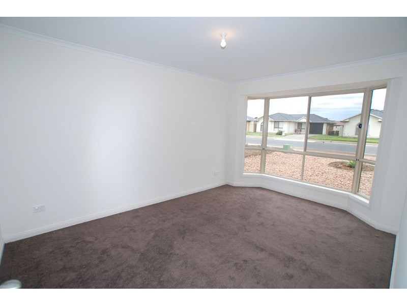 82 Pridham Boulevard, Aldinga Beach SA 5173