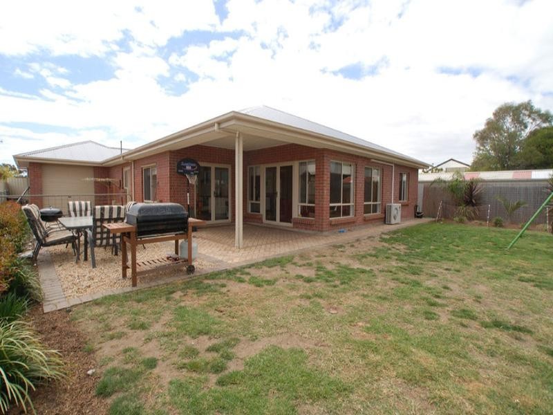 18 Jaguar Avenue, Port Willunga SA 5173