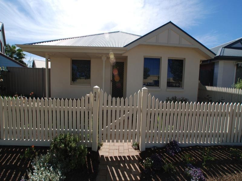 564 Grand Boulevard, Seaford SA 5169