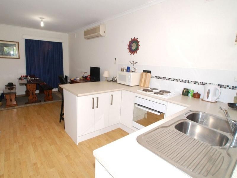 Unit 2,10 Polden Street, Aldinga Beach SA 5173