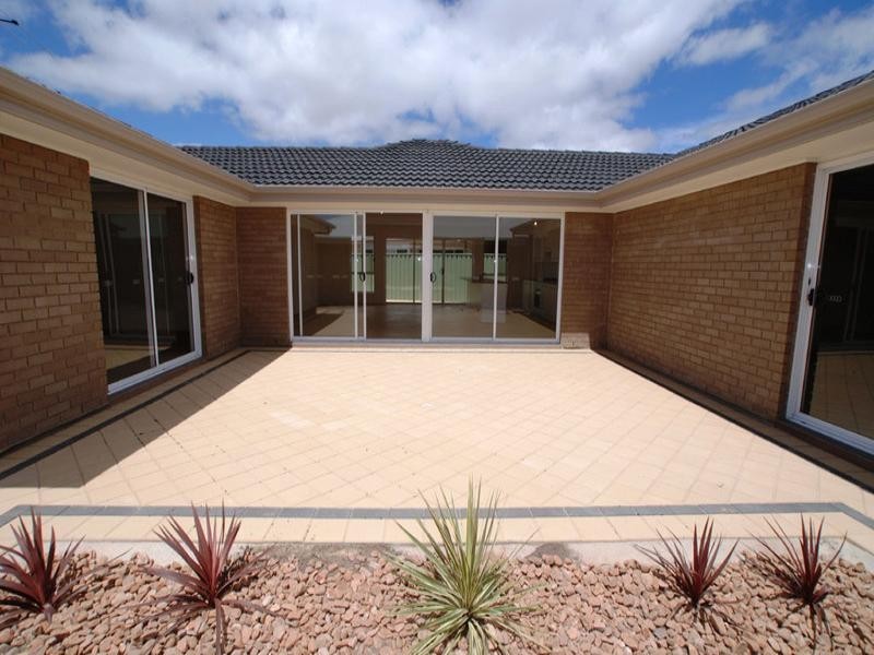 43 Jade Loop, Aldinga Beach SA 5173