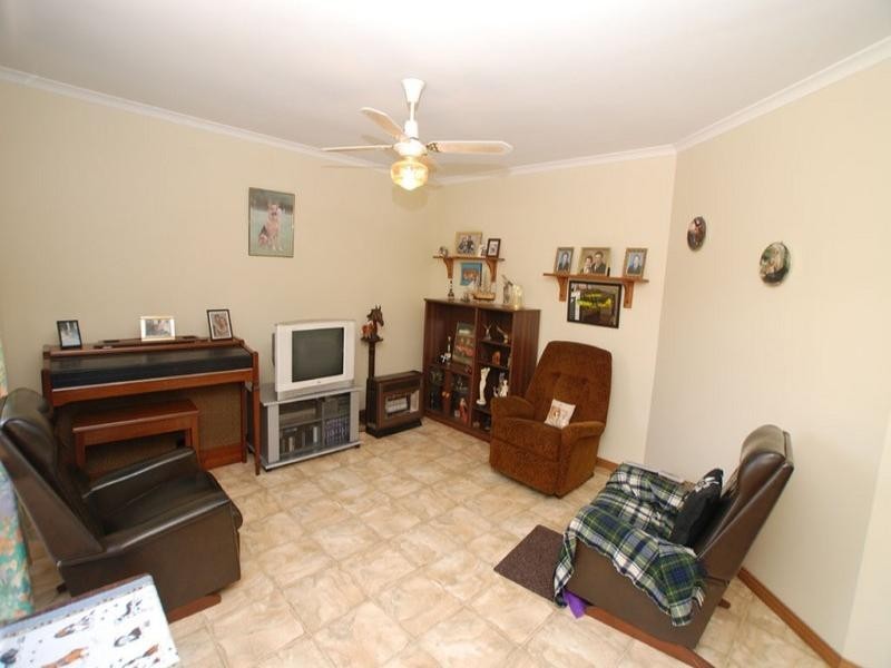 Unit 2, 2 Blacker Road, Aldinga Beach SA 5173