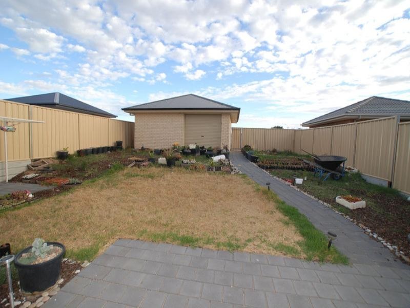 67 Dover Street, Aldinga Beach SA 5173