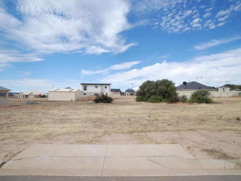 35 Shoreline Avenue, Sellicks Beach SA 5174