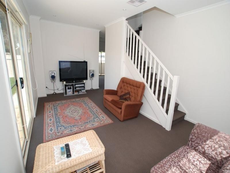 32 Seaview Street, Aldinga Beach SA 5173