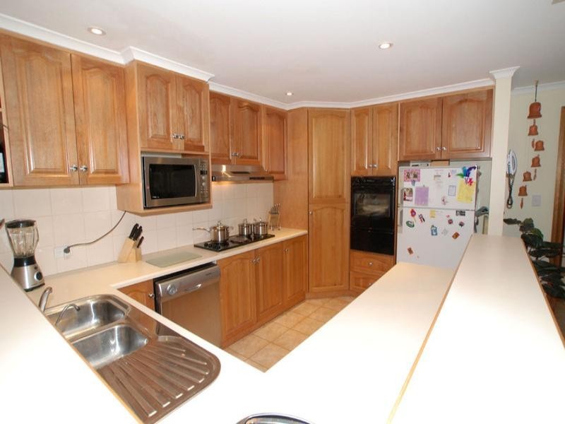 15 Falcon Street, Port Willunga SA 5173