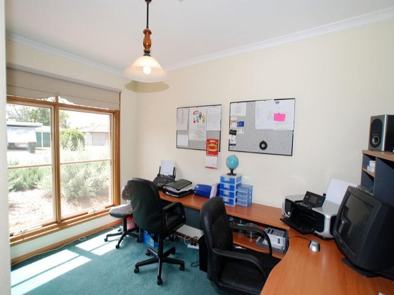 15 Falcon Street, Port Willunga SA 5173