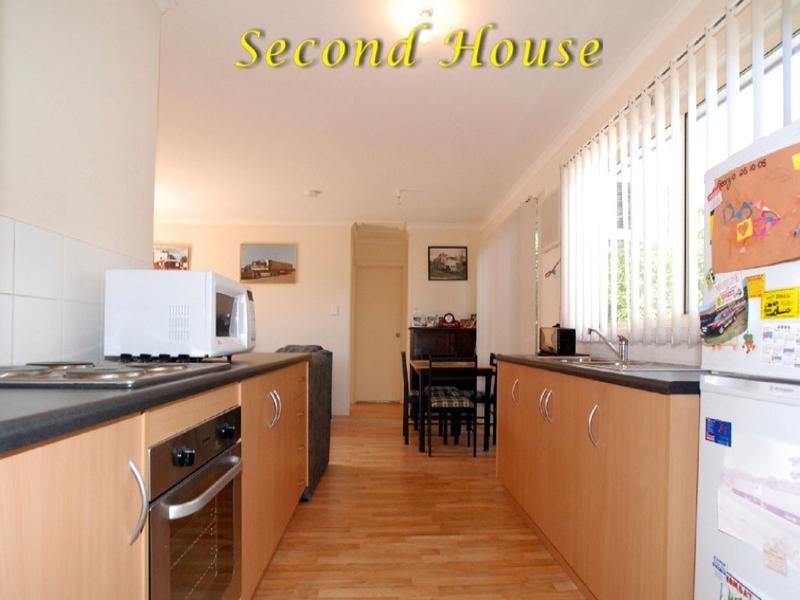 15 Falcon Street, Port Willunga SA 5173