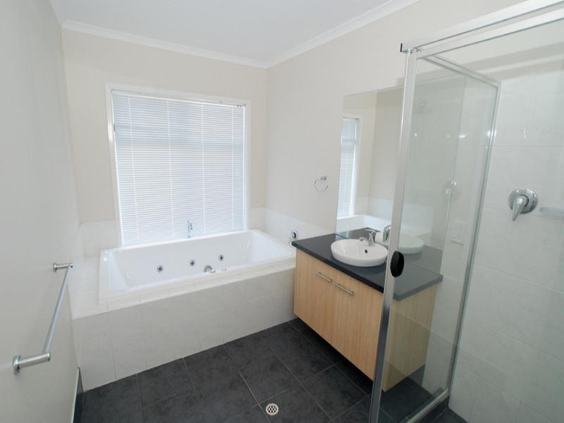 114 Quinliven Road, Aldinga Beach SA 5173