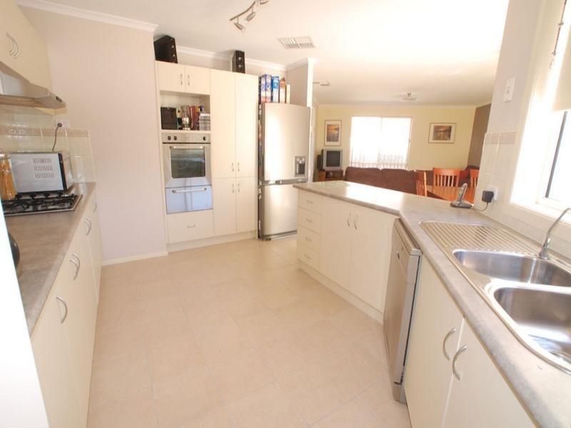 12A Pebble Court, Aldinga Beach SA 5173