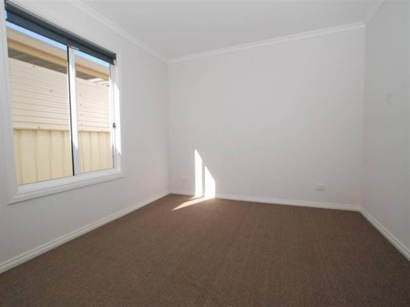 4a Evans Street, Aldinga Beach SA 5173