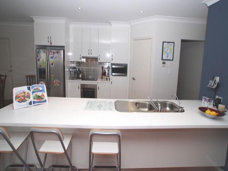 12 Shoreline Avenue, Sellicks Beach SA 5174