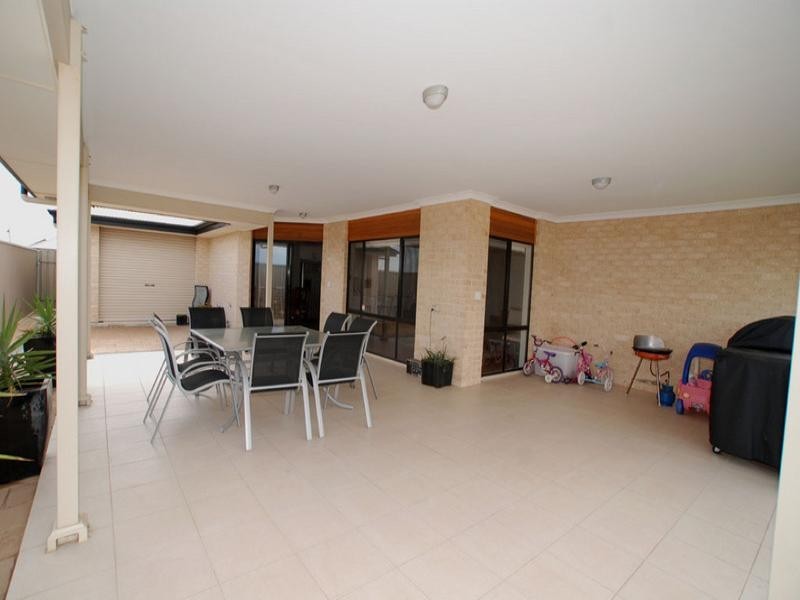 12 Shoreline Avenue, Sellicks Beach SA 5174