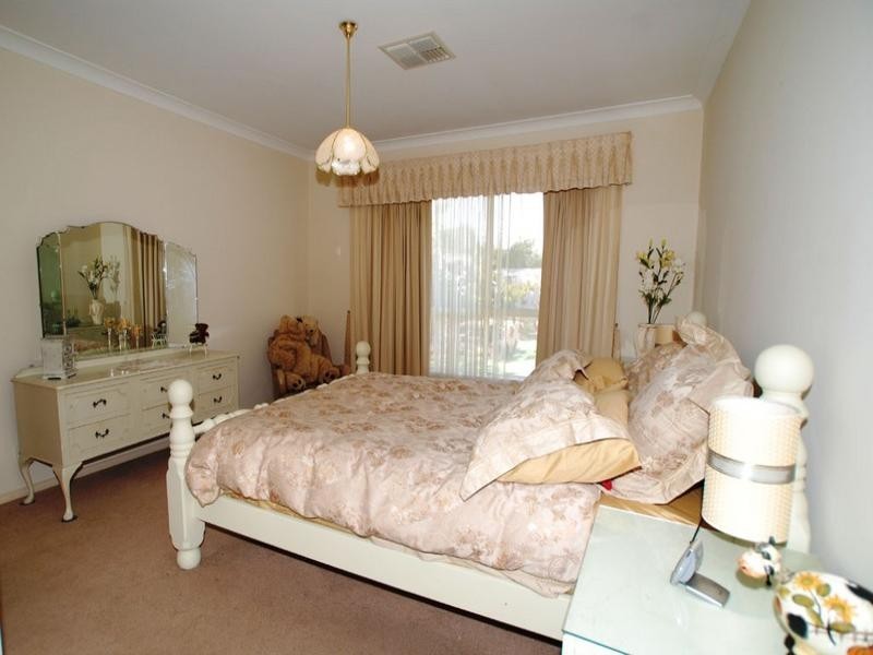 9 Storey Avenue, Aldinga Beach SA 5173