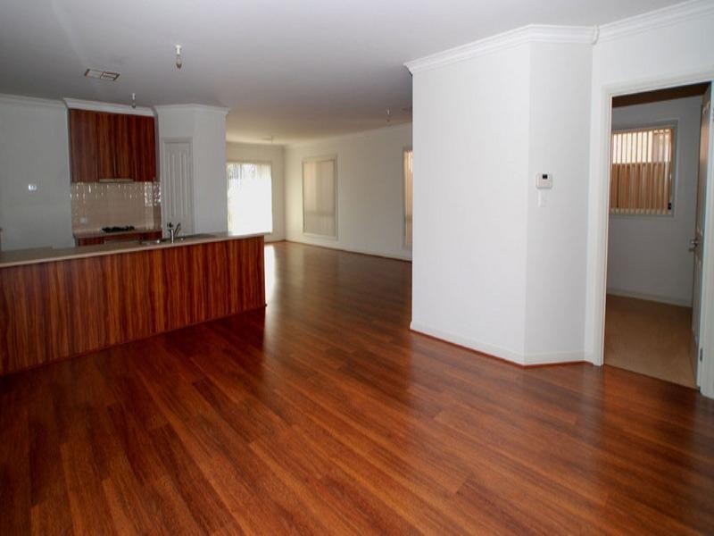 112 Quinliven Road, Aldinga Beach SA 5173