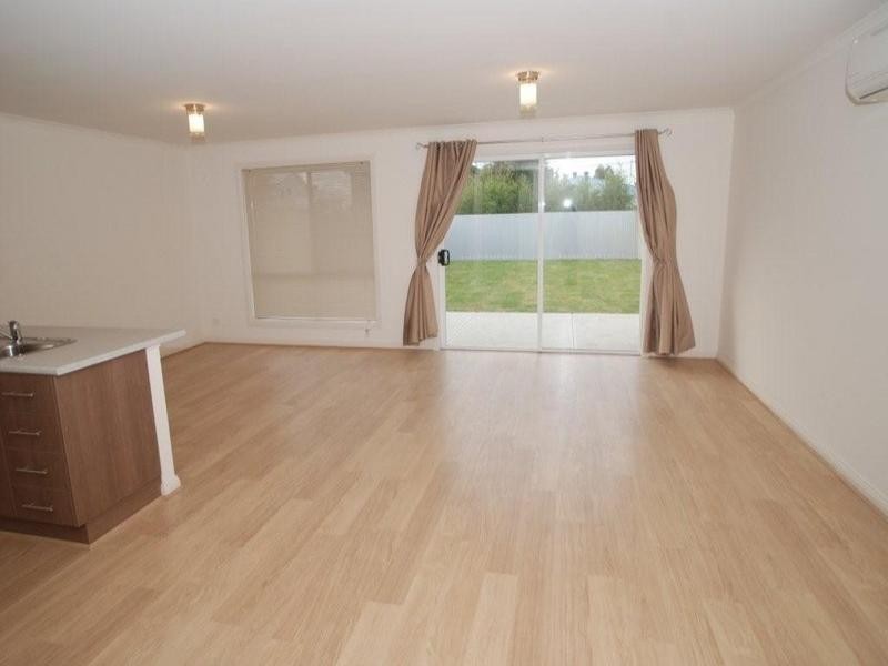 5 Elder Parade, Port Willunga SA 5173