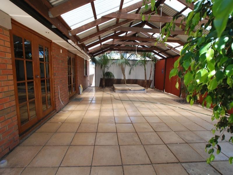 97 Aldinga Beach Road, Aldinga Beach SA 5173