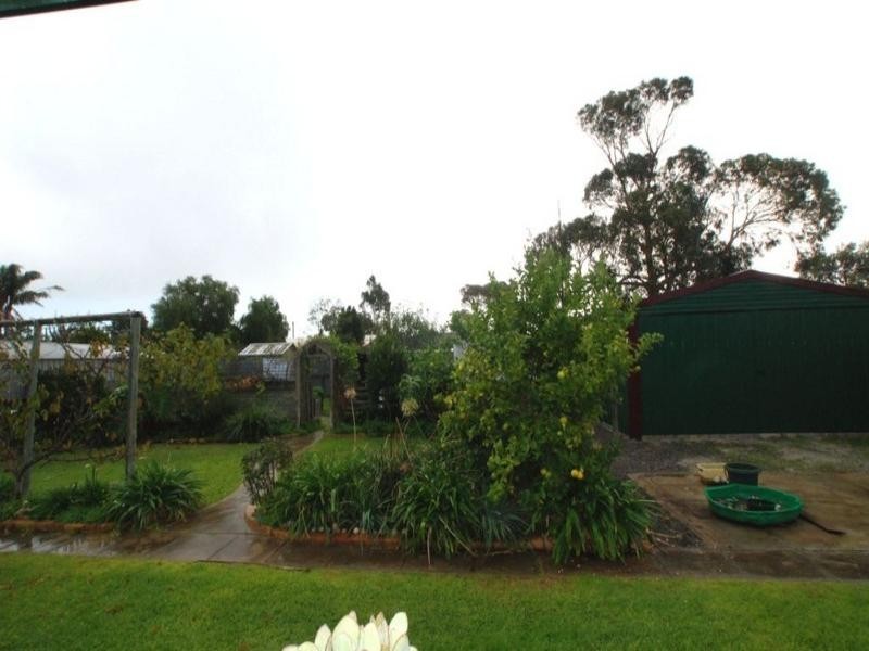 7 Grosvenor Road, Aldinga Beach SA 5173