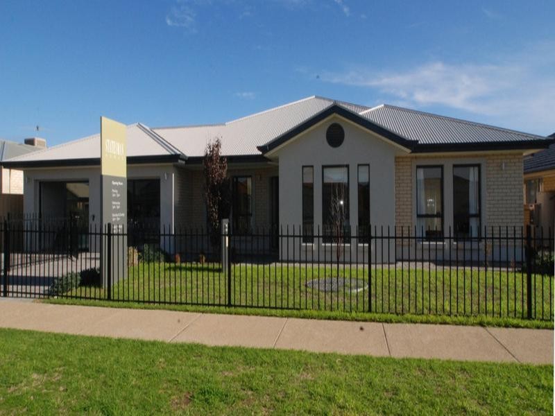 9 Basin Street, Aldinga Beach SA 5173