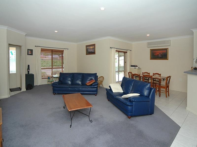 11 Aubrey Drive, Willunga SA 5172
