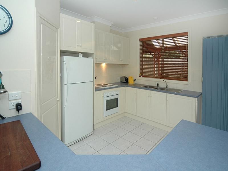 11 Aubrey Drive, Willunga SA 5172