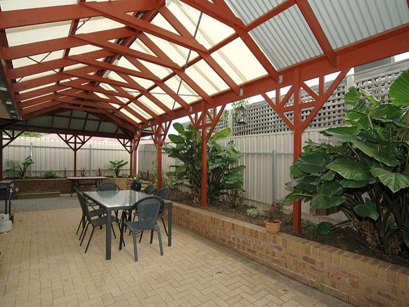 11 Aubrey Drive, Willunga SA 5172