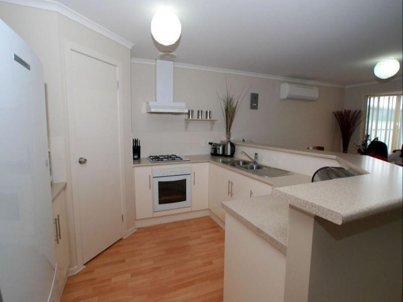 10 Ketch Court, Aldinga Beach SA 5173