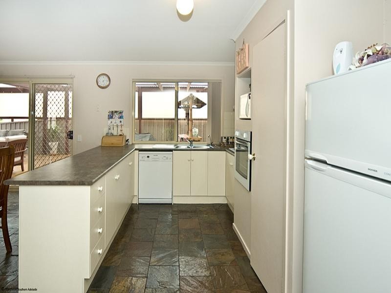 54 Grand Boulevard, Seaford Rise SA 5169