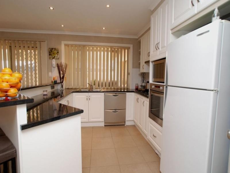 31 Esperance Boulevard, Seaford Rise SA 5169