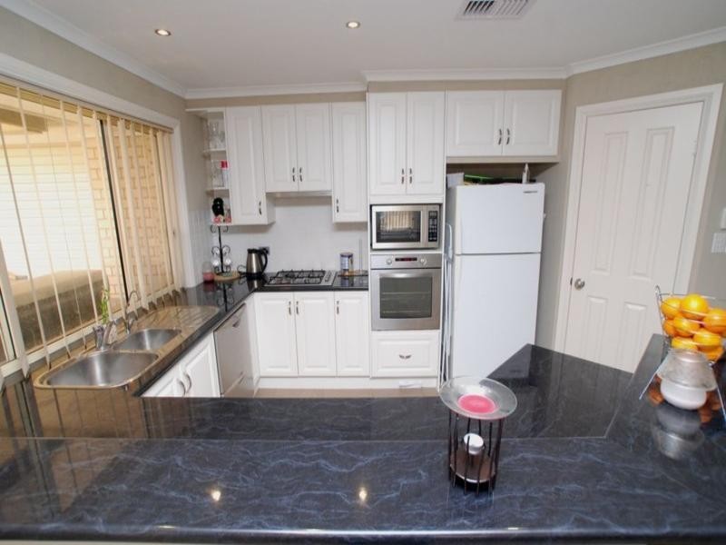 31 Esperance Boulevard, Seaford Rise SA 5169